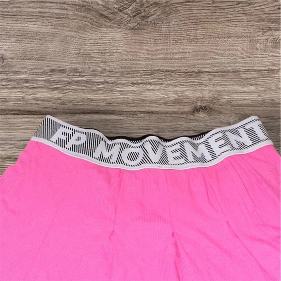 Free People Movement Duo Skort In Fuschia Flirt - Picture 8 of 9